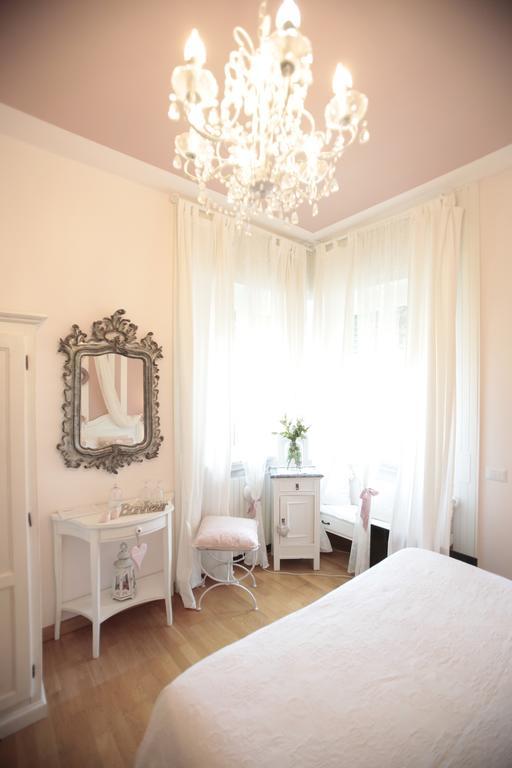 B&B La Casa Di Pamela Casciago Dış mekan fotoğraf