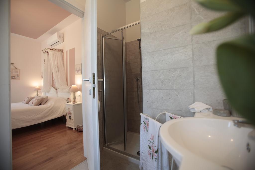 B&B La Casa Di Pamela Casciago Dış mekan fotoğraf