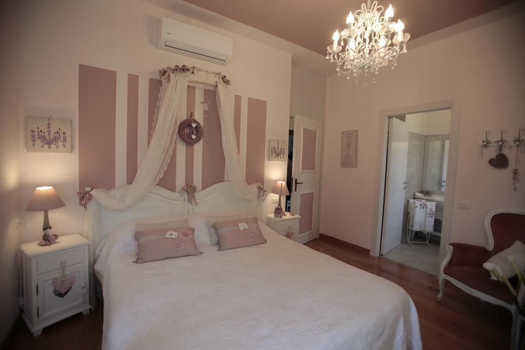 B&B La Casa Di Pamela Casciago Dış mekan fotoğraf