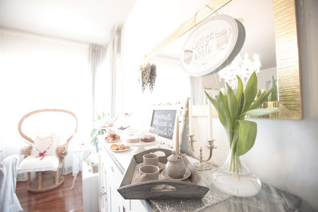 B&B La Casa Di Pamela Casciago Dış mekan fotoğraf