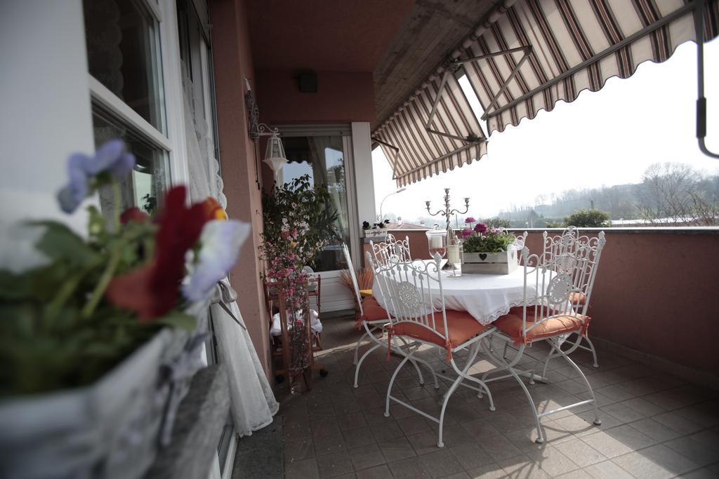 B&B La Casa Di Pamela Casciago Dış mekan fotoğraf