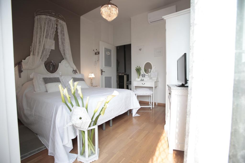 B&B La Casa Di Pamela Casciago Dış mekan fotoğraf